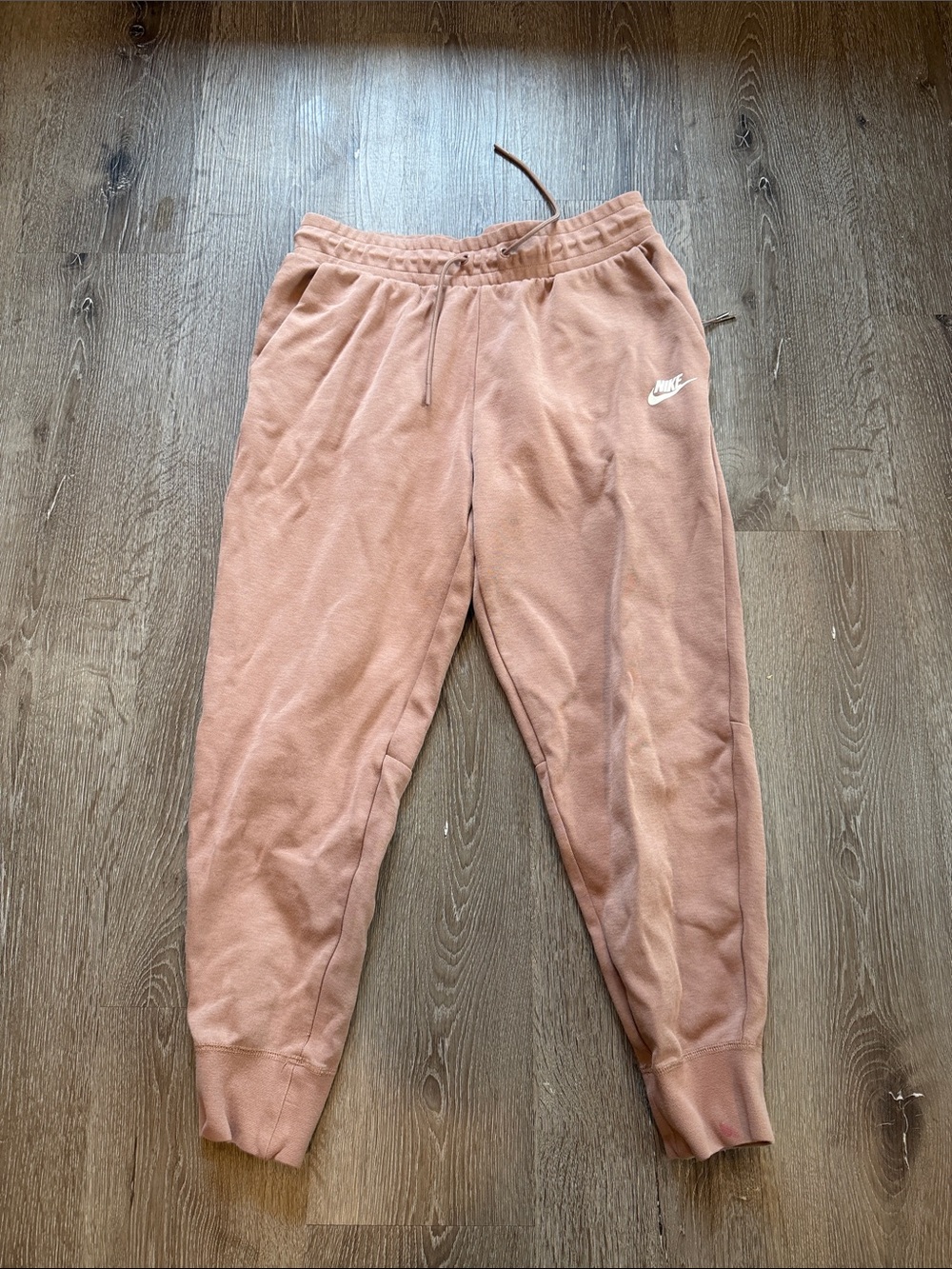 Nike Women’s Dusty Rose Jogger Sweatpants